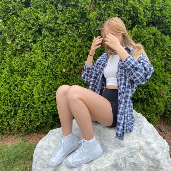 plaid flannel - Picture 6 of 6